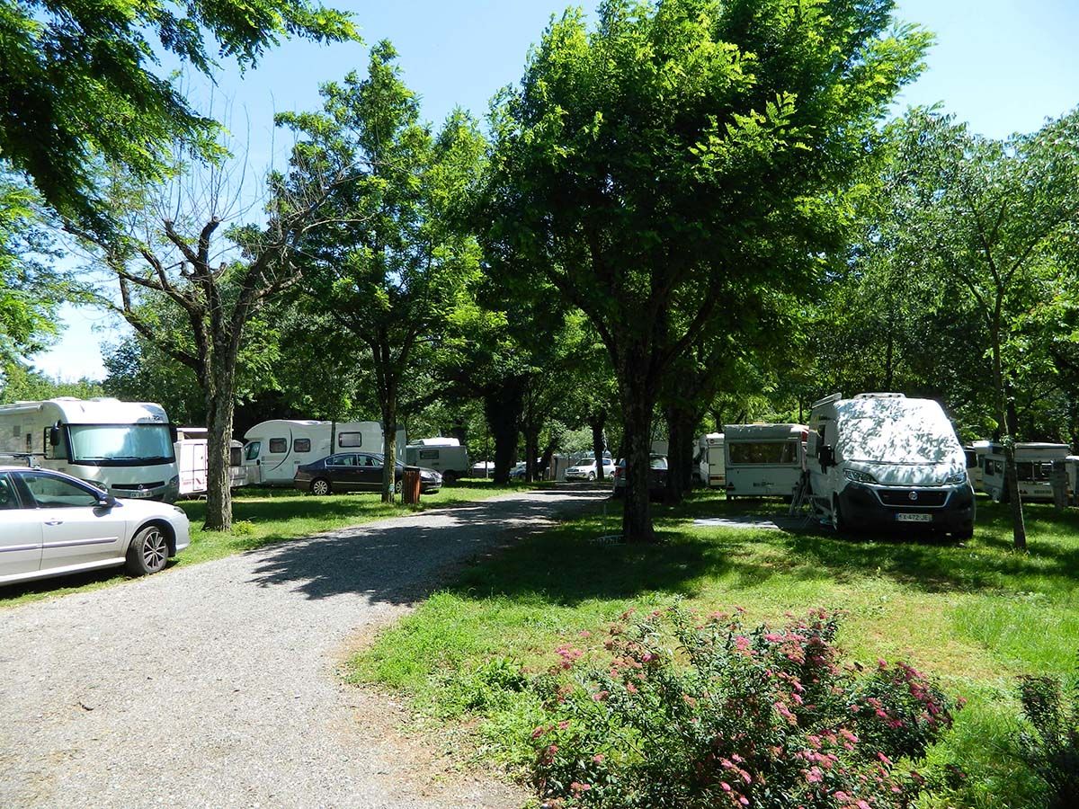 Camping Ardeche Laurac En Vivarais Camping Les Chataigniers 3